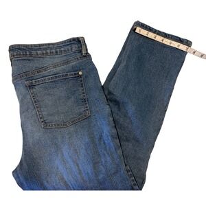 Distressed Denim Jeans With Rips Casual Everyday Fashion